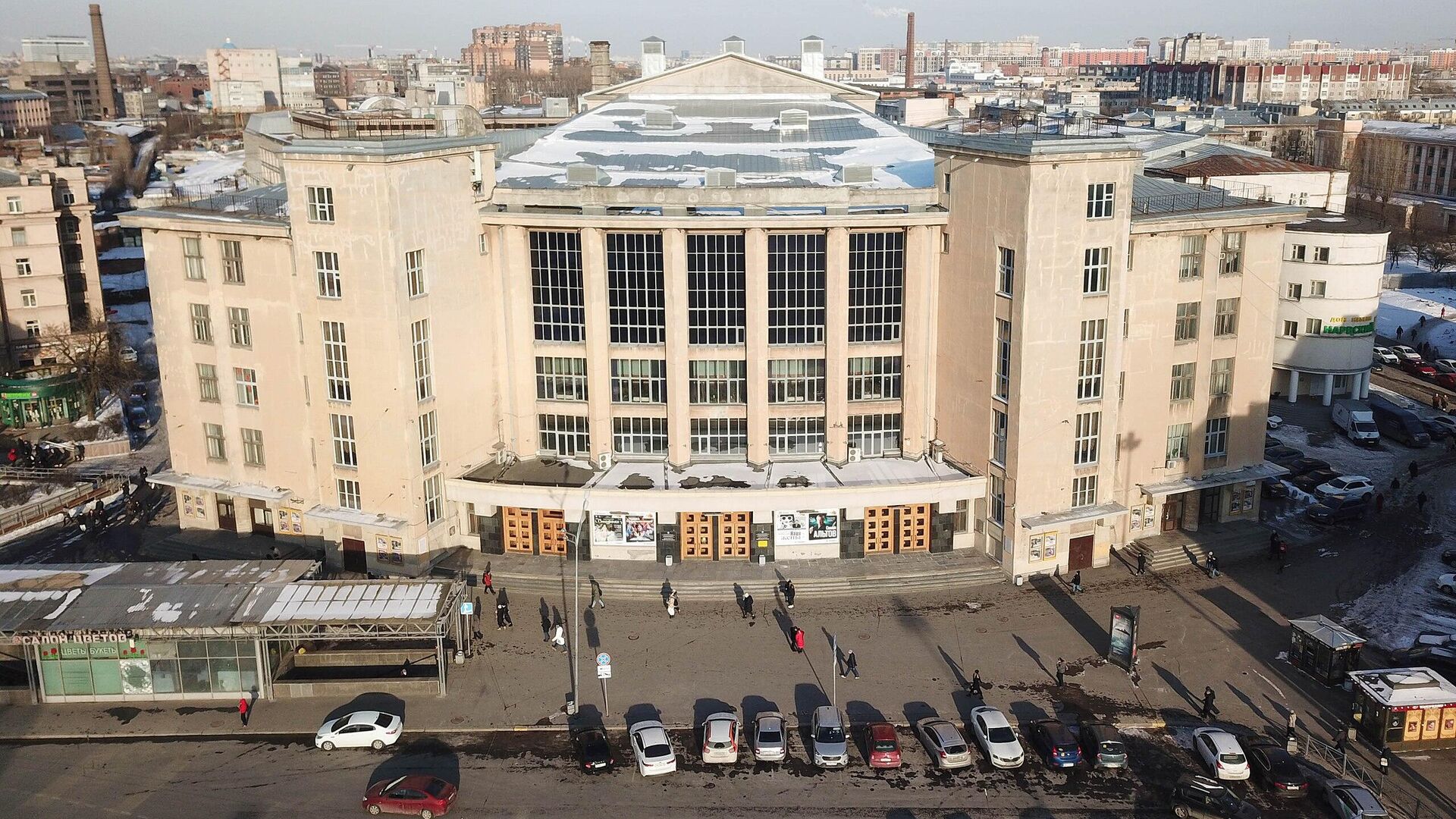 дворец искусств ленинградской области схема зала
