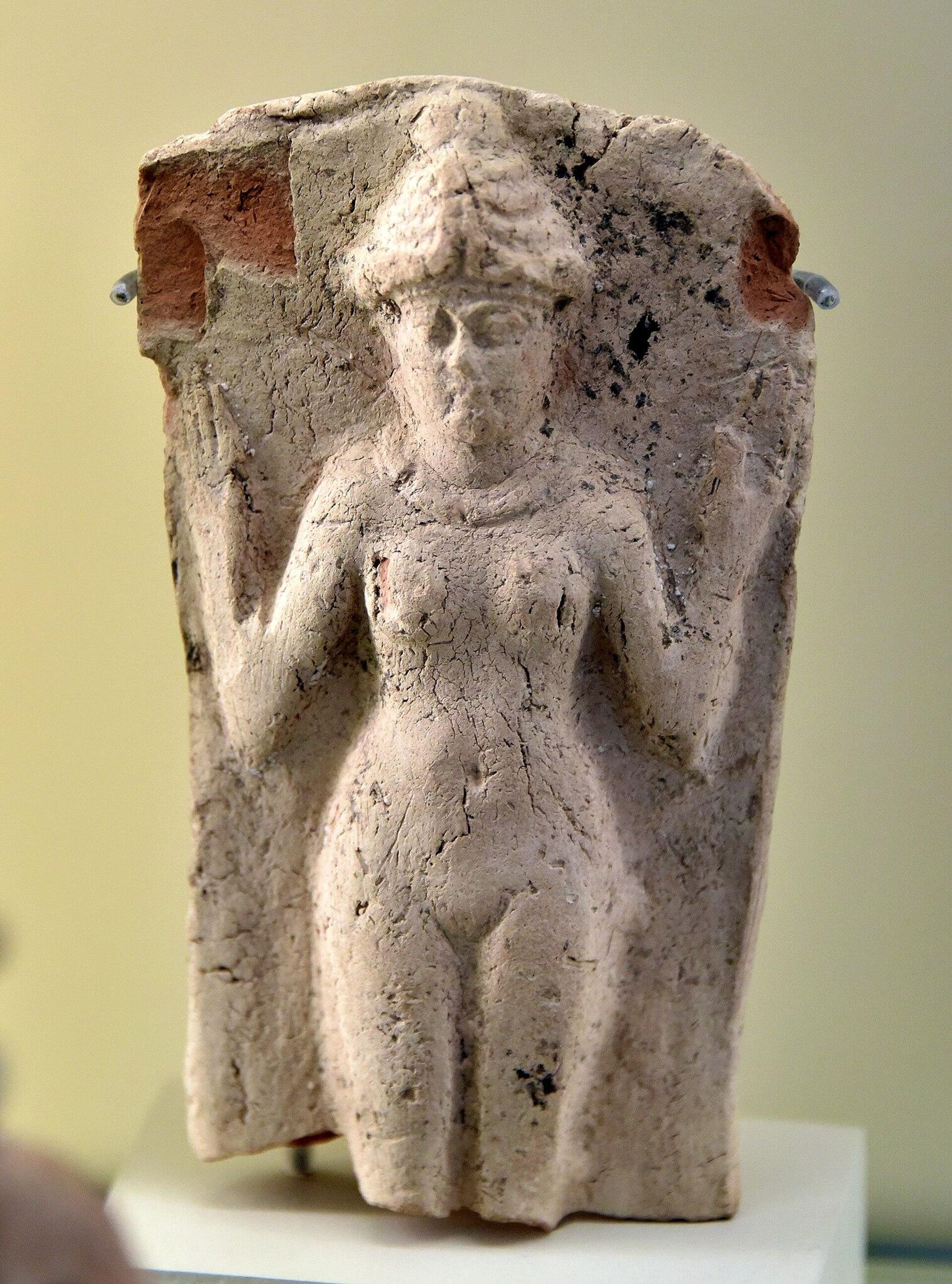 Изображение богини Иштар, Пергамский музей - РИА Новости, 1920, 12.01.2023