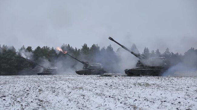 Мобилизованные военнослужащие поражают позиции ВСУ из модернизированных гаубиц Мста-СМ2