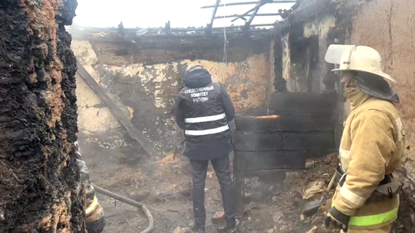 Женщина с тремя детьми погибла во время пожара в Омской области