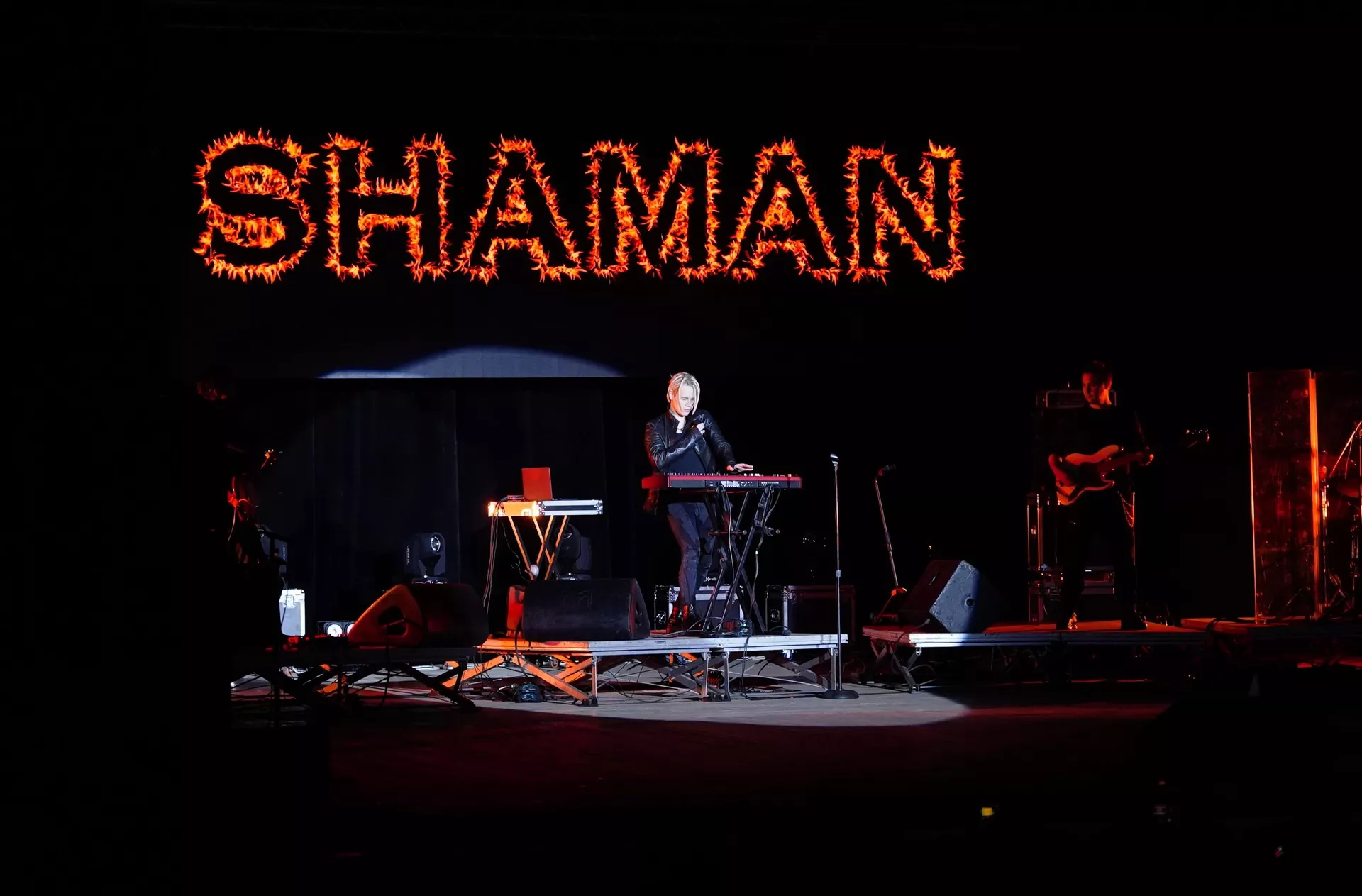 Певец SHAMAN выступает на концерте для военнослужащих в Луганске Певец SHAMAN выступает на концерте для военнослужащих в Луганске - РИА Новости, 1920, 20.02.2023