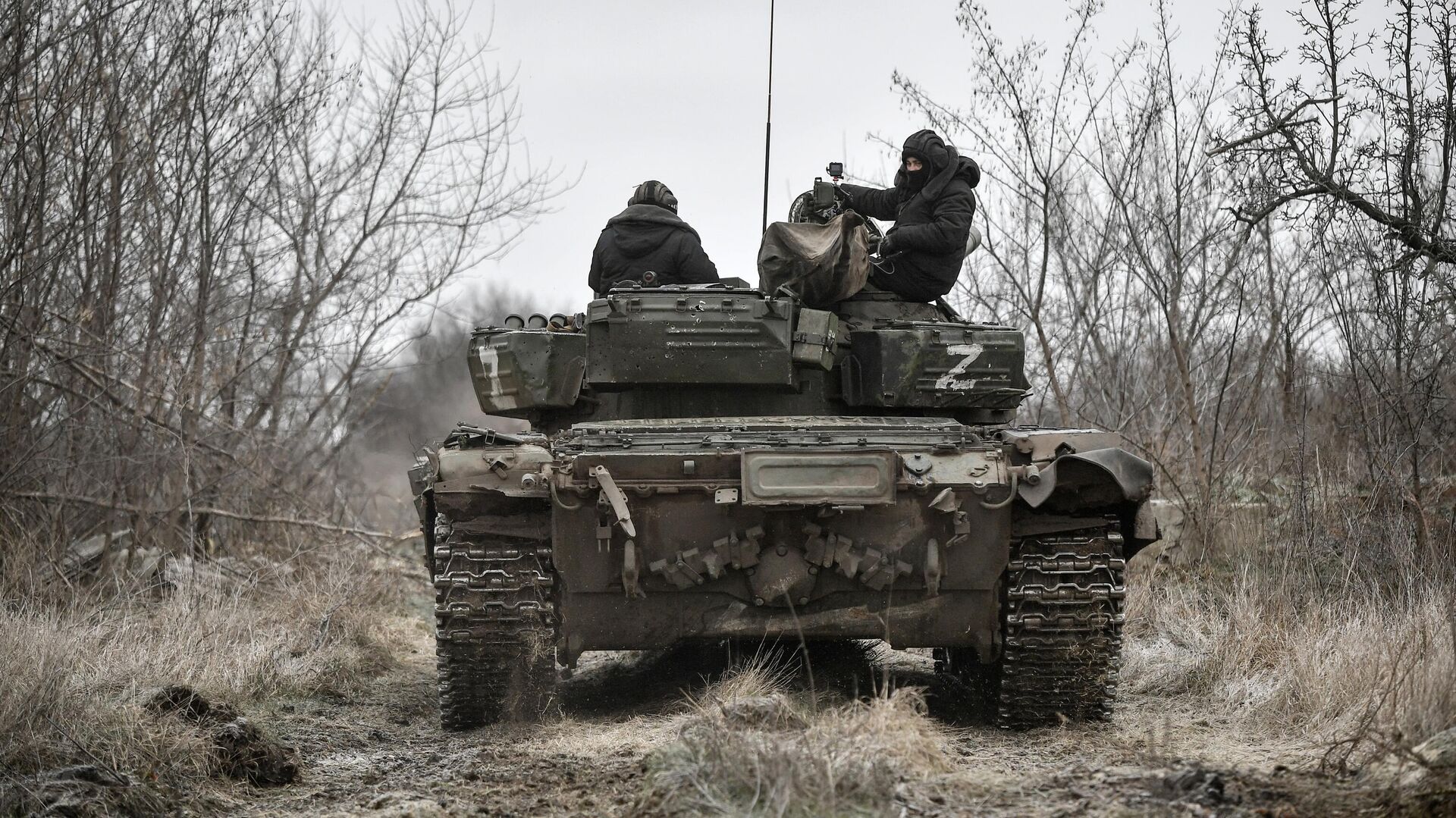 Танк Т-72 вооруженных сил РФ в зоне спецоперации - РИА Новости, 1920, 24.02.2023