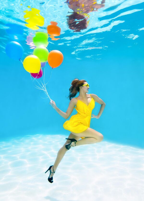 Работа фотографа Sarah Teveldal A Happy Bunch, победившая в номинации фотоконкурса 2022 Ocean Art Underwater Photo