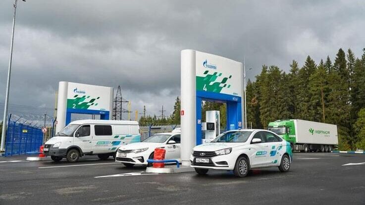 Жителям Ленобласти возместят стоимость перевода их автомобилей на газ Жителям Ленобласти возместят стоимость перевода их автомобилей на газ - РИА Новости, 1920, 19.01.2023