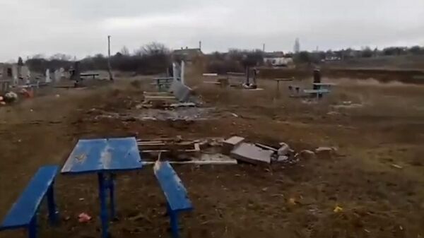 Кадры с кладбища в Пологовском районе Запорожской области после атаки ВСУ