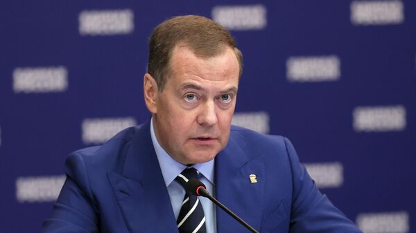 Председатель партии Единая Россия, зампред Совбеза РФ Дмитрий Медведев