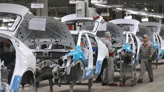 Рост цен на автомобили Гранта Лада и Лада увеличился в среднем на 2% в России