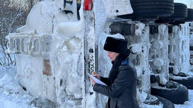 На месте ДТП с бензовозом в Кемеровской области