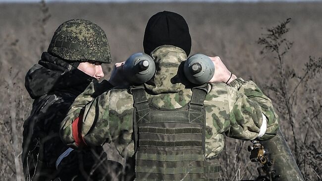 Военнослужащие