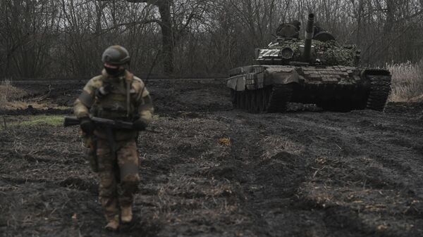 Боевая работа танка Т-72 в ходе специальной военной операции