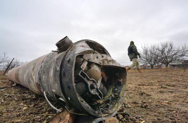 Ракета (предположительно, финского производства), упавшая в жилой сектор в районе города Васильевка