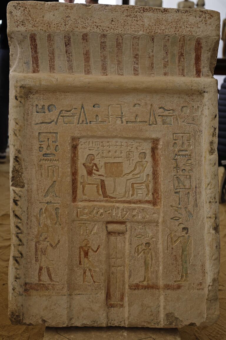 Артефакт, обнаруженный на археологических раскопках в Саккаре, Египет Артефакт, обнаруженный на археологических раскопках в Саккаре, Египет