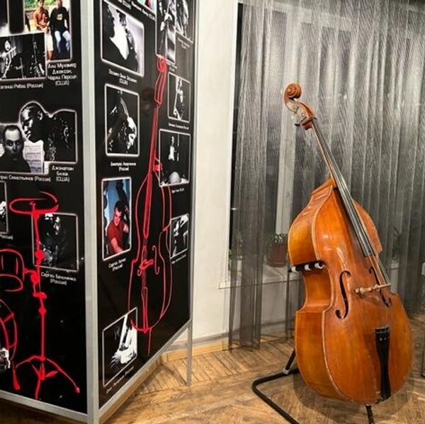 Джазовый клуб Геликон в Новокузнецке. Музей Джазовый клуб Геликон в Новокузнецке. Музей