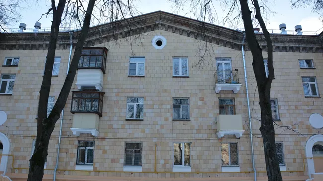 Дом 9 на улице Главная в Восточном районе Москвы