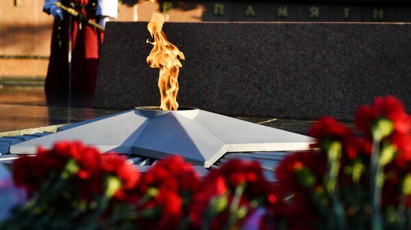 Мемориал Вечный Огонь в парке Гагарина в Симферополе