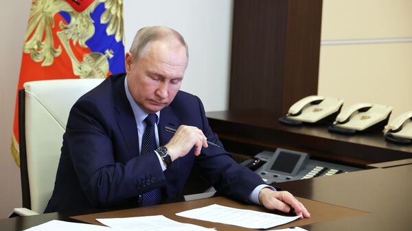 Путин отменил льготные визы для некоторых категорий жителей Евросоюза