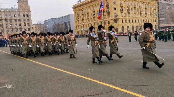 Парад в Волгограде в честь юбилея победы в Сталинградской битве