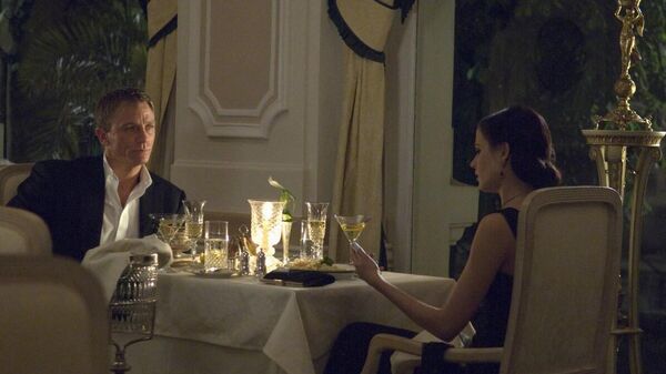 A still from the movie Casino Royale.  Cocktail Dinner