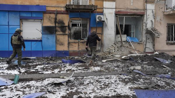 Жилой дом получивший повреждения в результате обстрела ВСУ Киевского района Донецка