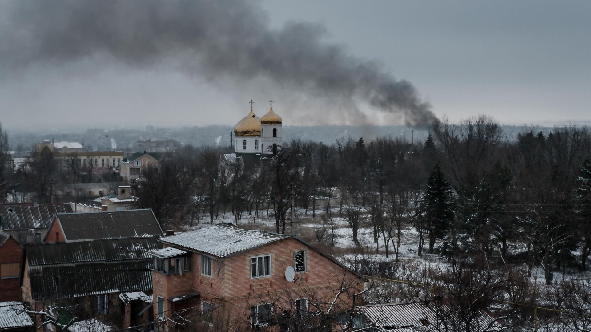 Дым над Артемовском - РИА Новости, 1920, 05.02.2023