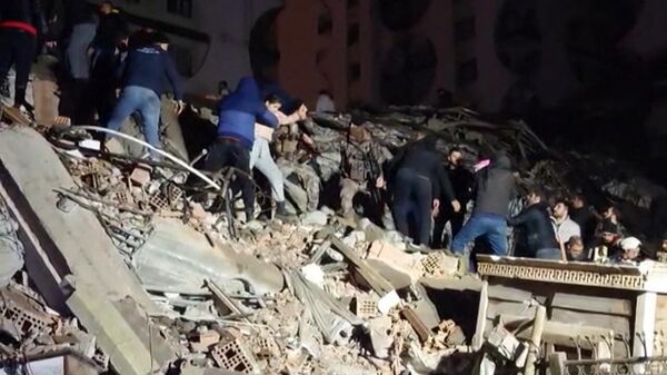 Последствия землетрясения в Турции. Кадр из видео
