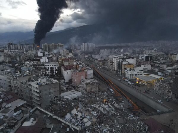 Последствия землетрясения в турецком Искендеруне