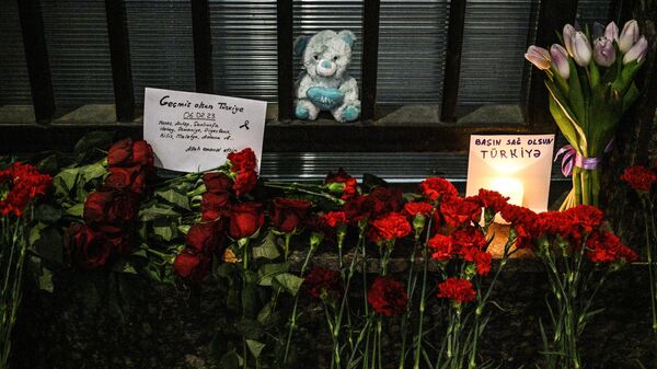 Flowers were left at the Turkish Embassy in memory of those who lost their lives in the earthquake that took place in Kahramanmaraş on February 6th.