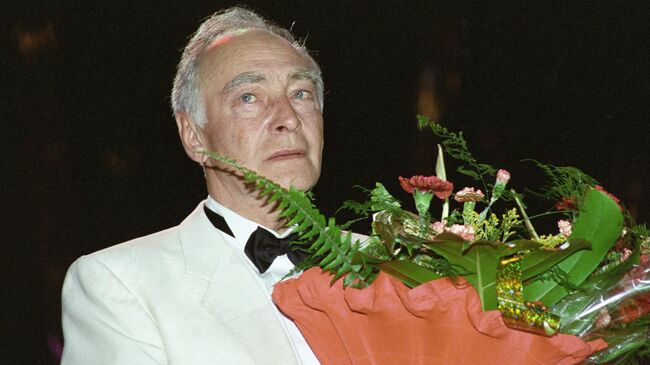 Актер Вячеслав Тихонов на IX Российском кинофестивале Кинотавр