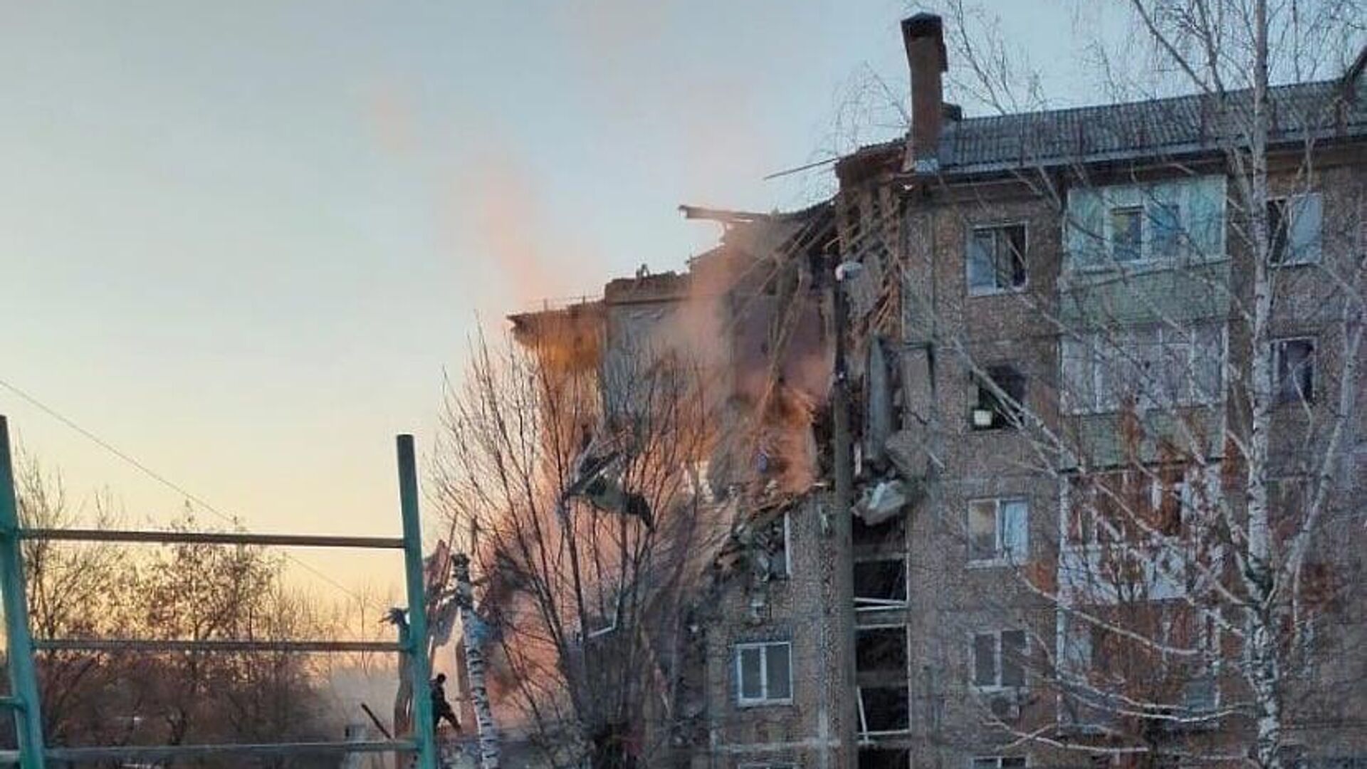Место обрушения части дома в городе Ефремов - РИА Новости, 1920, 08.02.2023