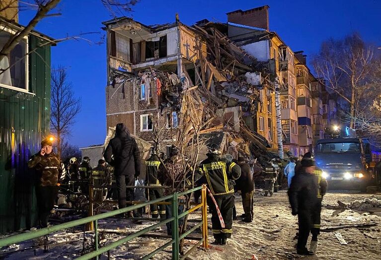 Обрушение подъезда жилого дома в Ефремове