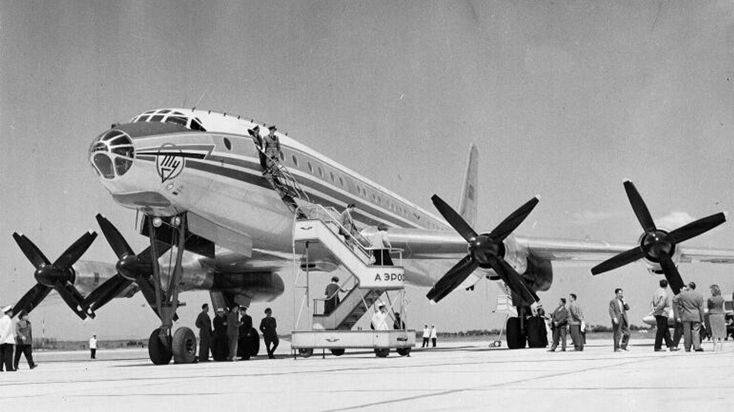 Самолет Ту-114 Самолет Ту-114