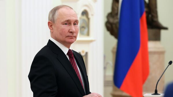 Президент России Владимир Путин на церемонии вручения премий в области науки и инноваций молодым ученым за 2022 год
