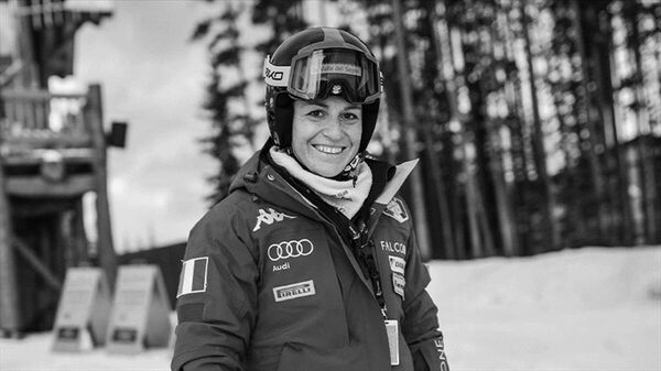 Итальянская горнолыжница Элена Фанкини. Архивное фото