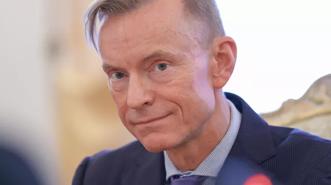 Директор Третьего департамента стран СНГ МИД России Александр Стерник