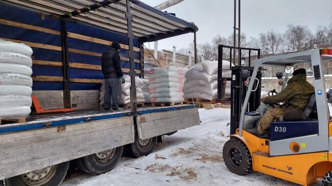 Гуманитарный груз для пострадавших в результате землетрясения в Сирии