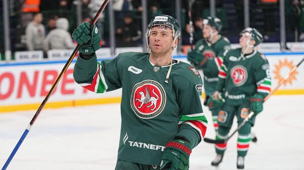 Хоккеист Ак Барса Артем Лукоянов после матча КХЛ