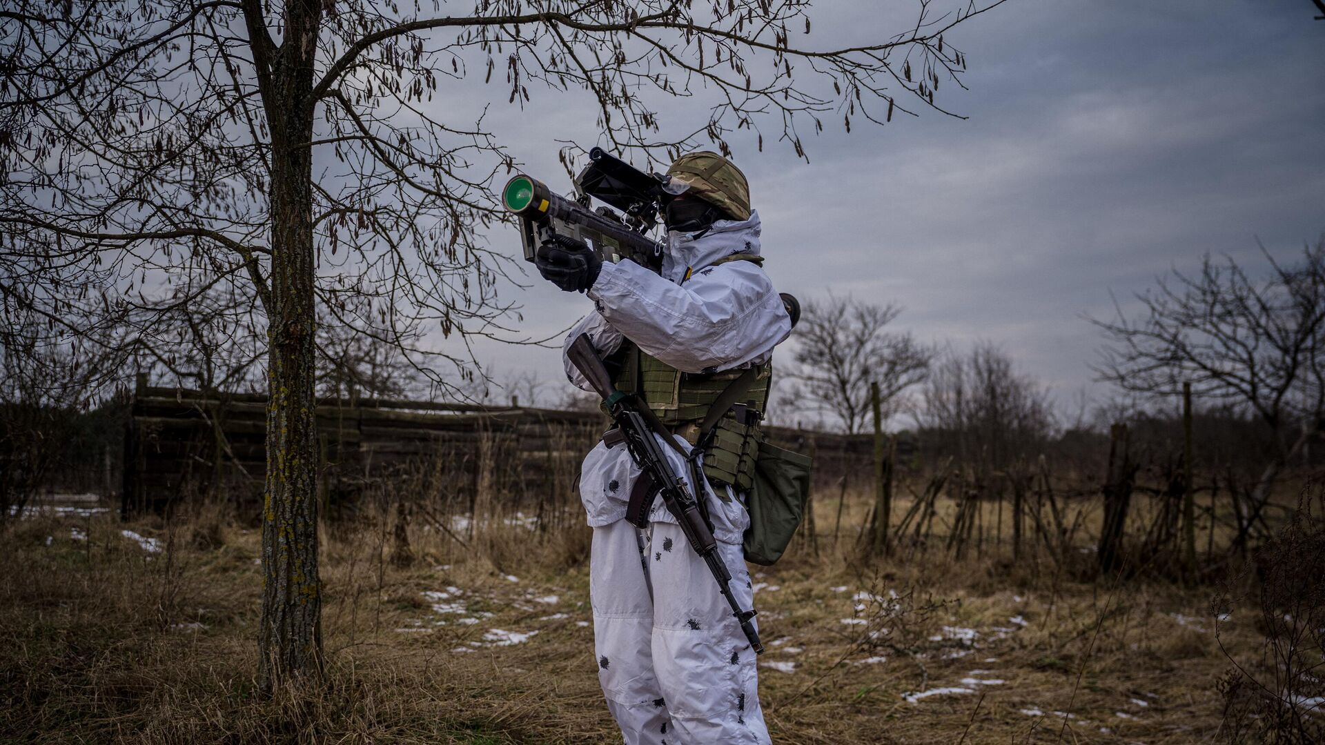 Украинский военнослужащий службы противовоздушной обороны - РИА Новости, 1920, 15.02.2023