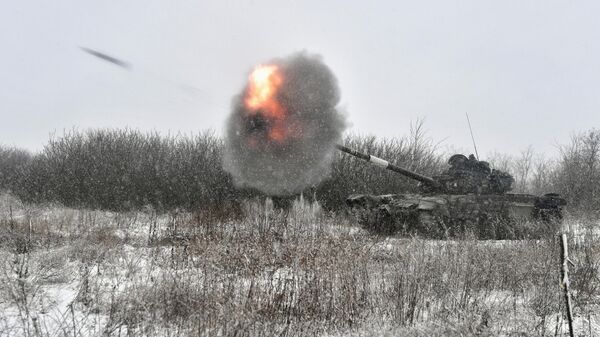 Танк Т-72 Вооруженных сил России в зоне проведения спецоперации