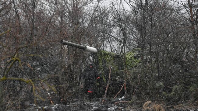 Работа танков Т-72Б в южном секторе СВО