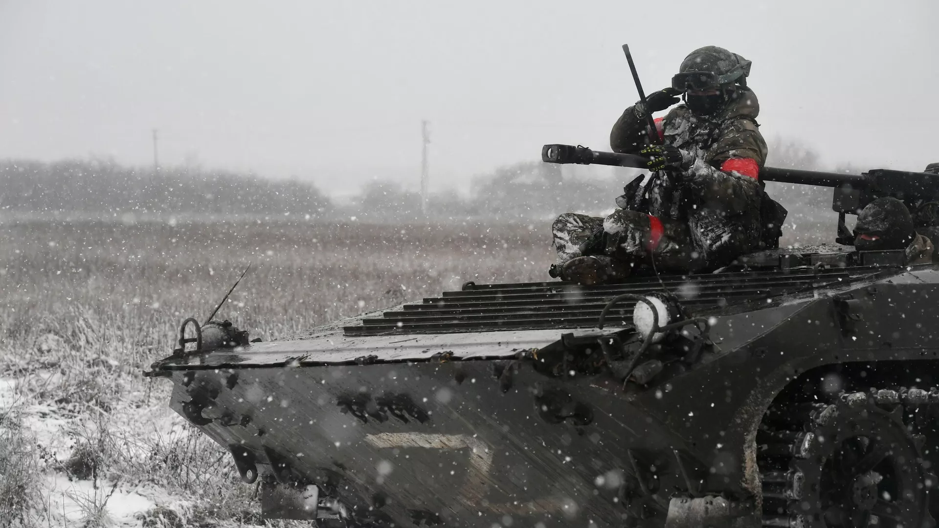 Военная операция 20 февраля. Вс РФ на Украине зима. Военные на Украине зимой. Военная техника. Российские войска на Украине бои.