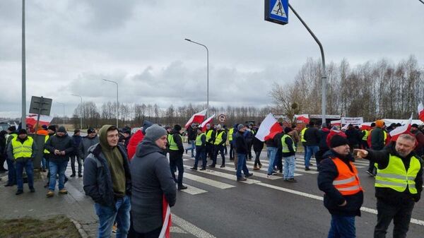 Польские фермеры протестуют на польско-украинской границе