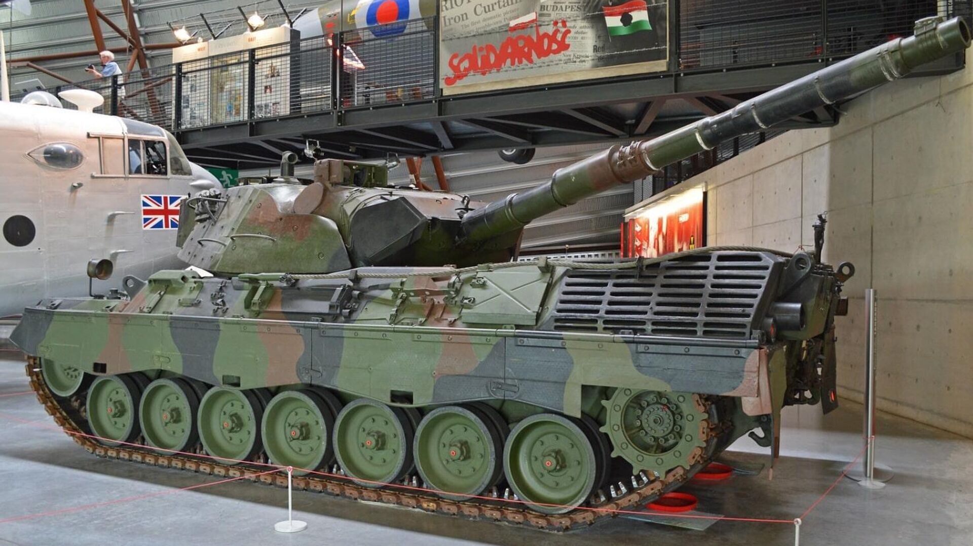 Танк Leopard 1A5 в музее - РИА Новости, 1920, 07.02.2023