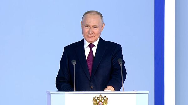 LIVE: Ежегодное послание Владимира Путина Федеральному Собранию