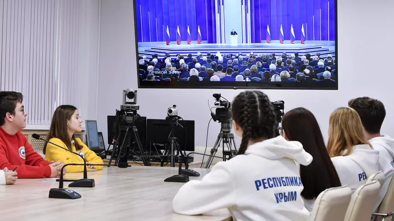 Участники общероссийского общественно-государственного движения детей и молодежи Движение Первых