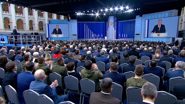 Путин: Россия приостанавливает участие в ДСНВ