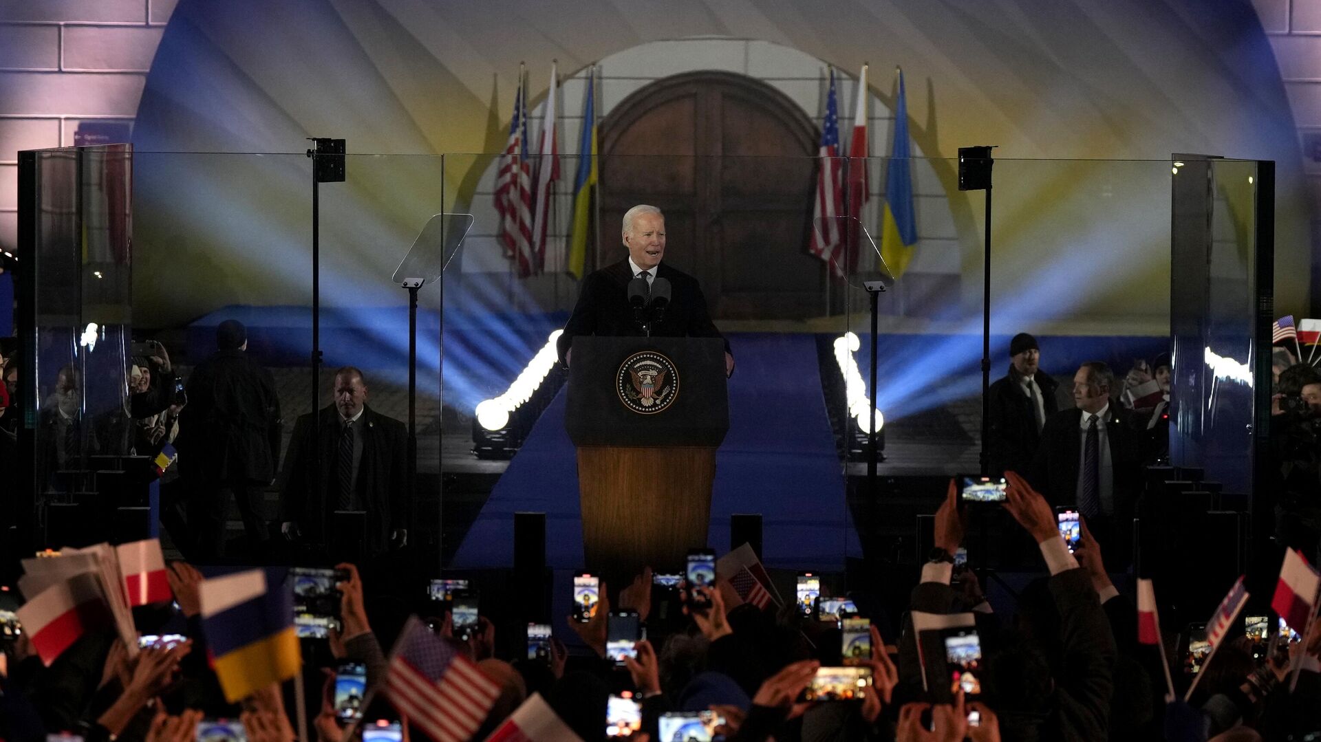 Президент США Джо Байден во время выступления в Варшаве - РИА Новости, 1920, 21.02.2023
