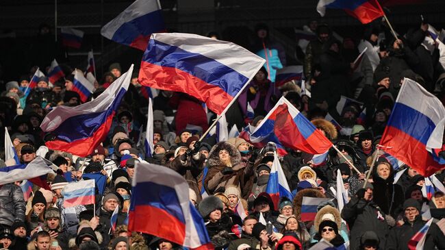 Митинг-концерт Слава защитникам Отечества! в Москве