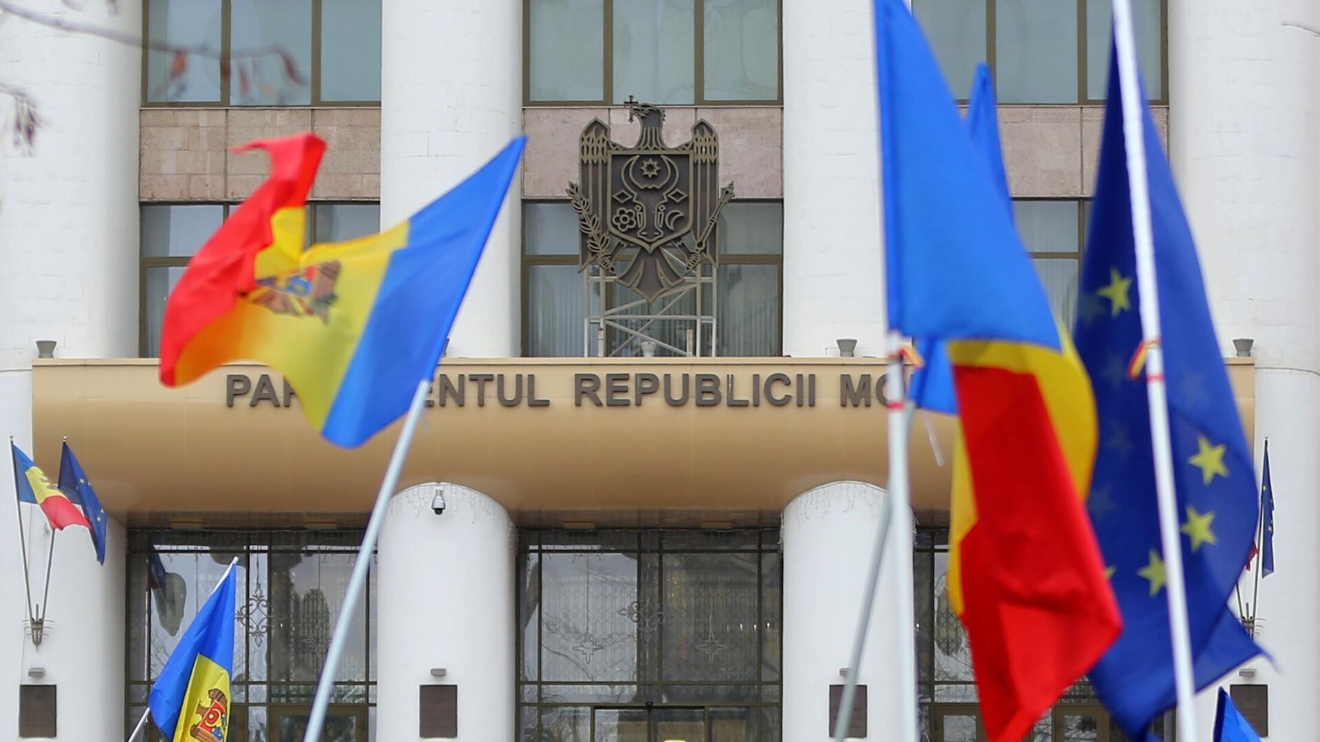 Выборы президента Молдавии пройдут 20 октября