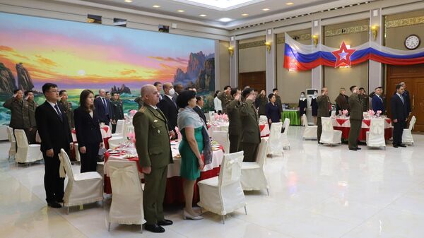 Министерство обороны КНДР обеспечило участие в торжественной церемонии почетного караула и оркестра Корейской народной армии