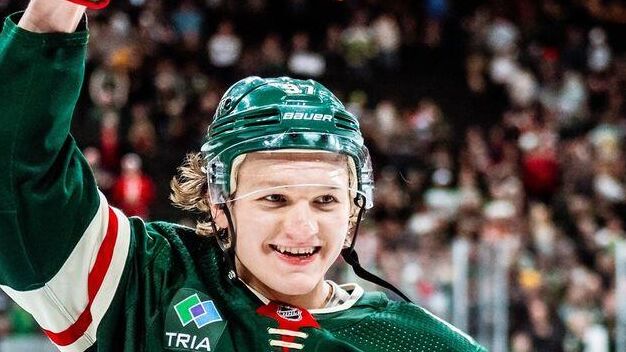 Хоккеист Миннесоты Уайлд Кирилл Капризов - РИА Новости, 1920, 18.04.2023